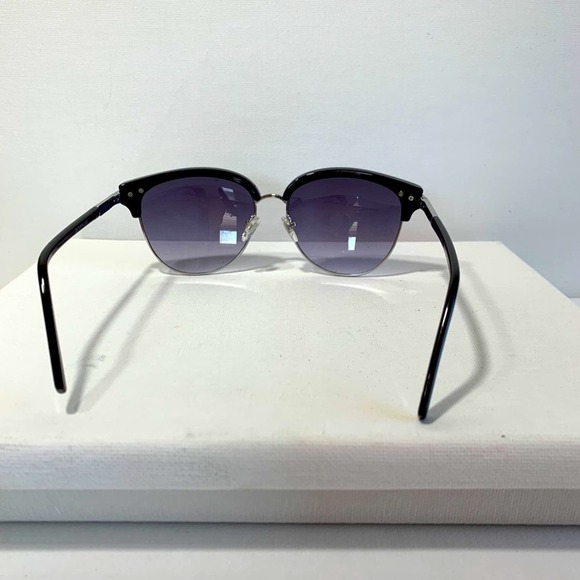NWOT Nine West Black Club Master sunglasses - Picture 3 of 3